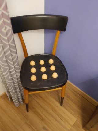 Sedia vintage in legno