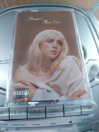 Cinta Cassette Billie Eilish Happier Than Ever