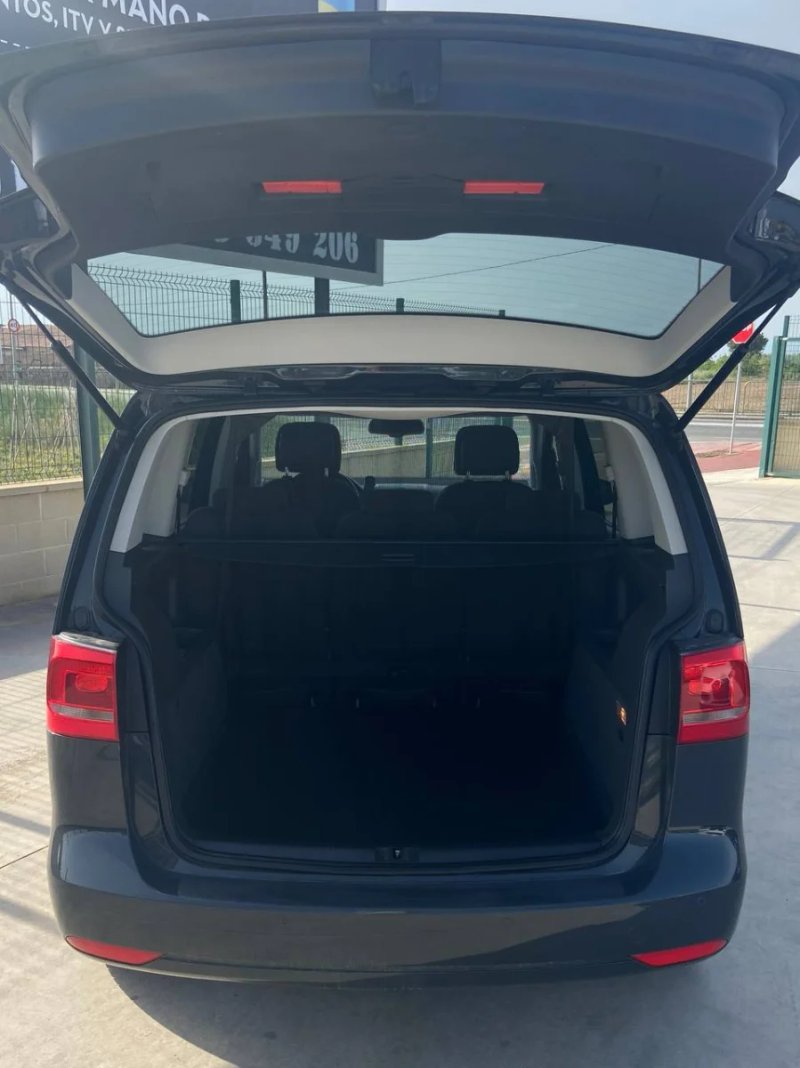 Volkswagen Touran 2014, foto 3