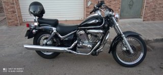 Suzuki Intruder 250cc Negra