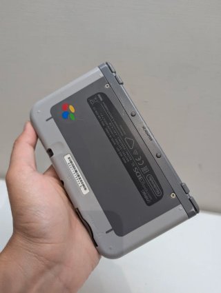 New Nintendo 3DS XL SNES Edition