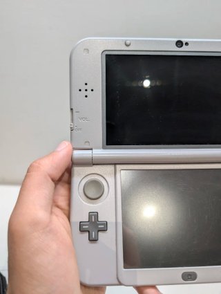 New Nintendo 3DS XL SNES Edition