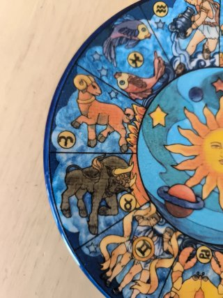 Plato decorativo zodiaco