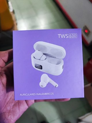 Auriculares Bluetooth con pantalla noise cancellin