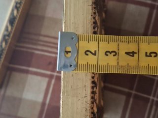 Quadretti floreali ricamati a mano