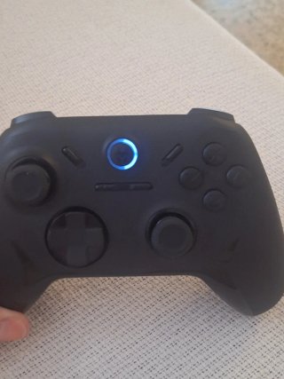 Controller per videogiochi nero Krom Kadoer