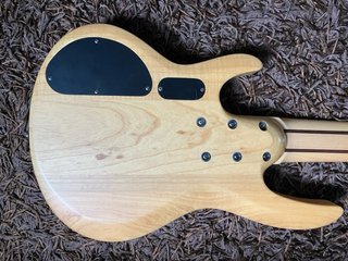 Bajo ESP LTD B206-SM 6 cuerdas