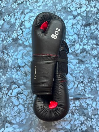 Guantes de Boxeo Outshock Negros Talla 2