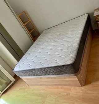 Divani letto nuovi a prezzi di fabbrica con trasporto e installazione disponibili