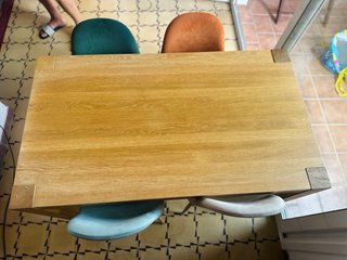 Mesa de comedor de madera Ikea