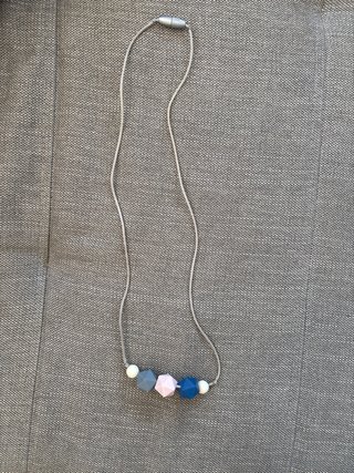 Collar de lactancia con cuentas de silicona