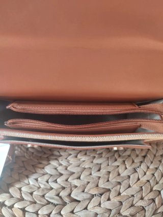 Bolso Beige/Marrón.