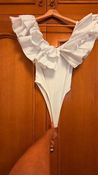 Lote de vestidos y camisas mujer