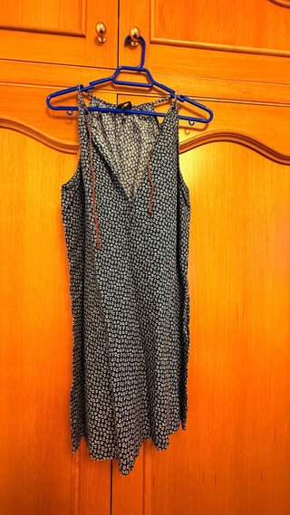 Lote de vestidos y camisas mujer