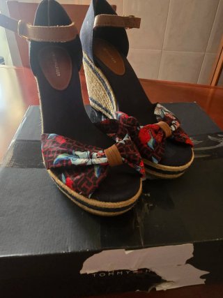 Cuñas Tommy Hilfiger Originales