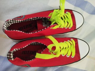 Zapatillas Mustang Rojas. (Sólo envíos).
