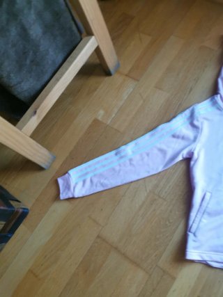 Chaqueta Adidas Rosa con Rayas Blancas