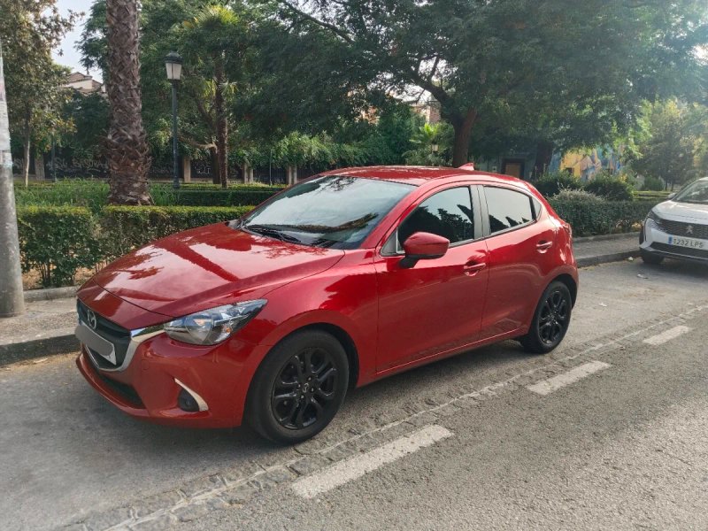 Mazda 2 2019 - foto 1