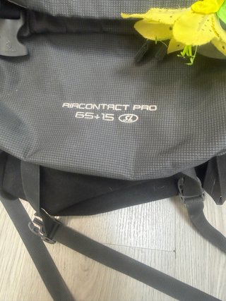 Mochila Deuter Aircontact Pro 65+15 SL