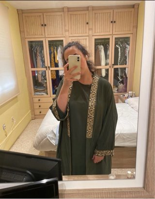 Conjunto Abaya Tirantes + Kimono Verde