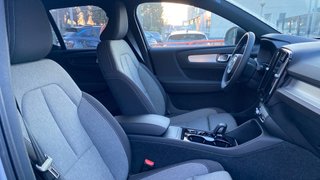 Volvo XC40 2024