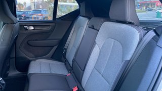 Volvo XC40 2024