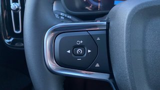 Volvo XC40 2024