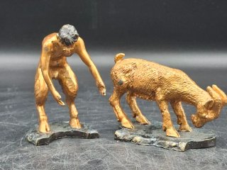 Escultura Bronce Fauno y Cabra firmada.