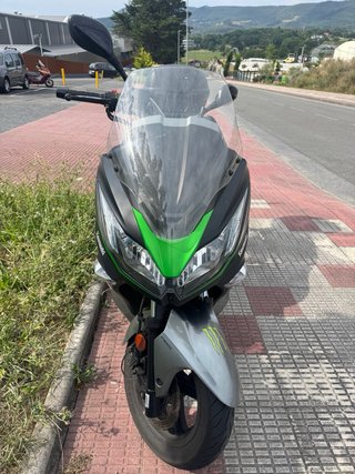 Kawasaki J300 ABS 2016