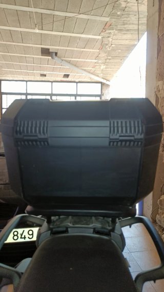 Baúl Shad TR41 Negro