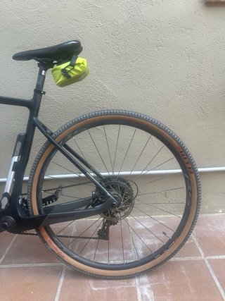 Megamo West Gravel