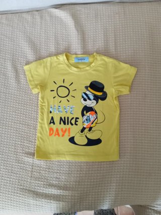 Camiseta amarilla 4 años Mickey Mouse