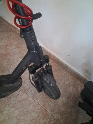 Patinete Eléctrico AMG Mercedes