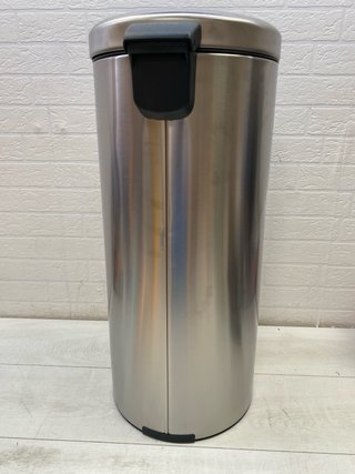 Cubo basura 30L Brabantia metal