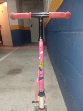 Patinete para niñas pricipiantes y ajustable
