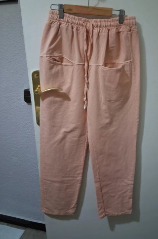 Pantalón rosa casual