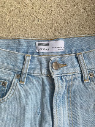 Bermudas vaqueras Bershka desgastadas