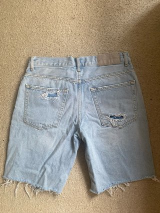 Bermudas vaqueras Bershka desgastadas