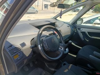 Citroen Grand C4 Picasso 2012