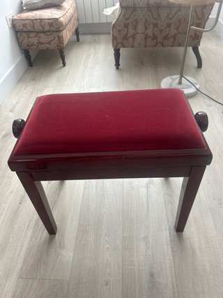Banco Piano Caoba Terciopelo Rojo