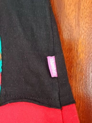 Falda estilo Desigual m negra y multicolor