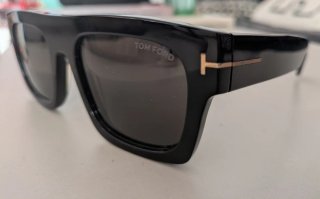Gafas de sol Tom Ford negras