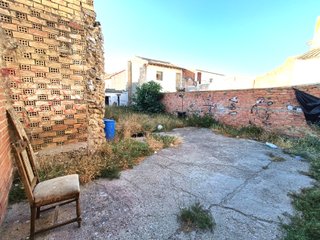 *LA PUEBLA DE ALFINDEN - VIVIENDA PARA REFORMAR -