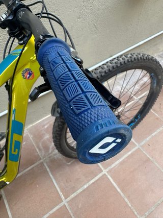 GT Sensor Carbon Pro