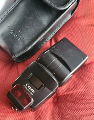 Flash CANON