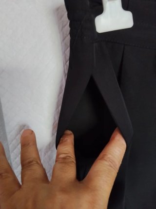 Pantaloni culotte neri,con ampia vestibilità