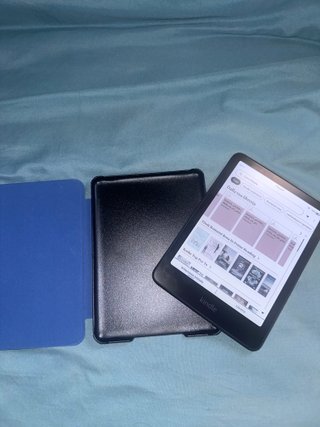 Kindle Paperwhite 12 Colorsoft