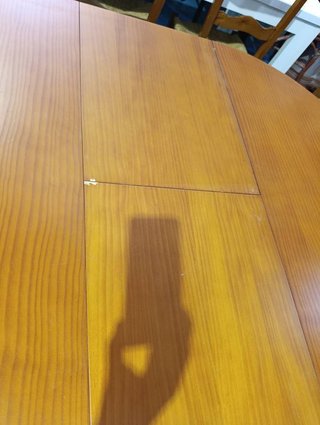 MESA REDONDA CON 6 SILLAS