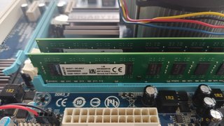Placa Base Gigabyte GA-G41MT-S2P + 8GB RAM DDR3