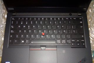 Portátil Lenovo T490 14" i5 8a 16Gb RAM 256Gb SSD